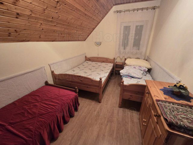 Eladó nyaraló, Balatonfenyvesen 144.9 M Ft, 2+6 szobás