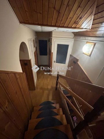 Eladó családi ház, Pilisen 95 M Ft, 6 szobás