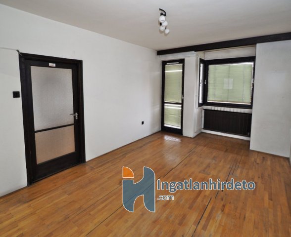 Eladó téglalakás, Budapesten, III. kerületben 99 M Ft