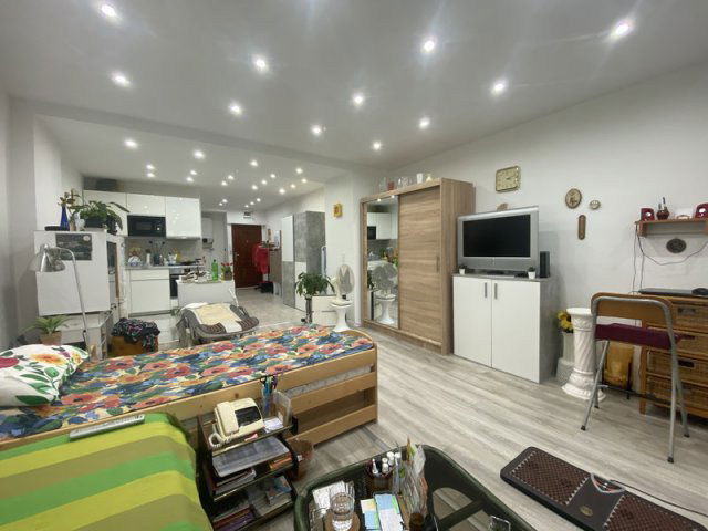 Eladó ipari ingatlan, Budapesten, VIII. kerületben 26.9 M Ft