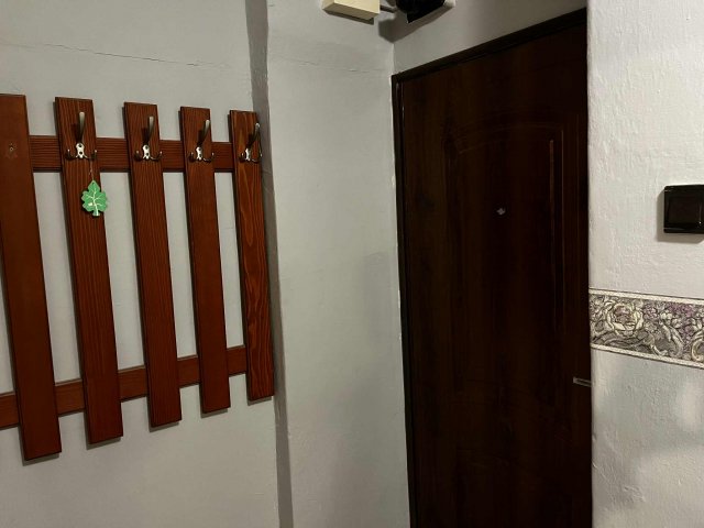 Kiadó téglalakás, albérlet, Tatabányán 130 E Ft / hó