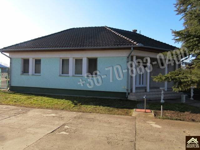 Eladó ipari ingatlan, Hernádon 480 M Ft / költözzbe.hu