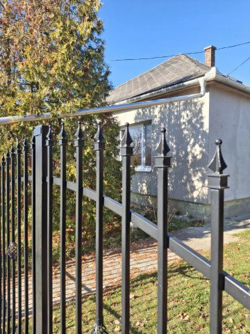 Eladó családi ház, Recsken 30 M Ft, 3 szobás