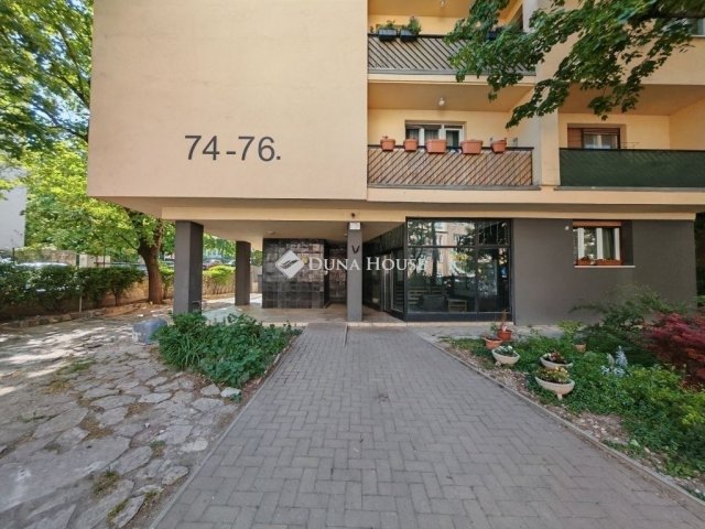 Eladó téglalakás, Budapesten, II. kerületben 56.9 M Ft, 1 szobás