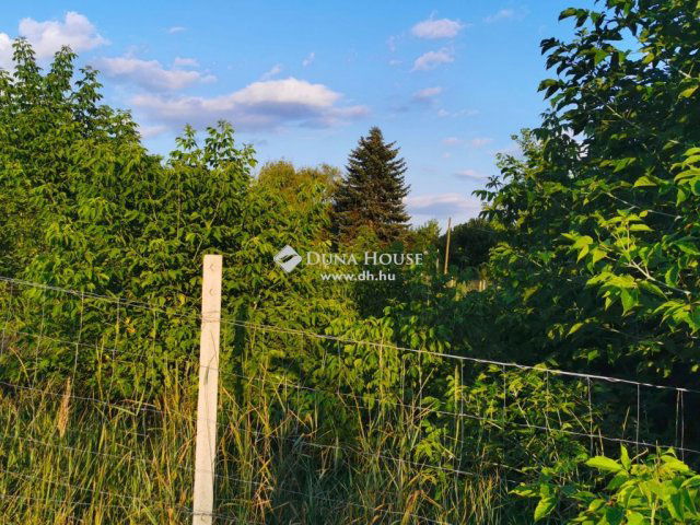 Eladó telek, Herceghalomon 85 M Ft / költözzbe.hu