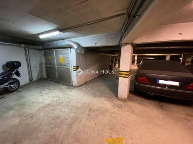 Eladó garázs, Sopronban 2.9 M Ft / költözzbe.hu
