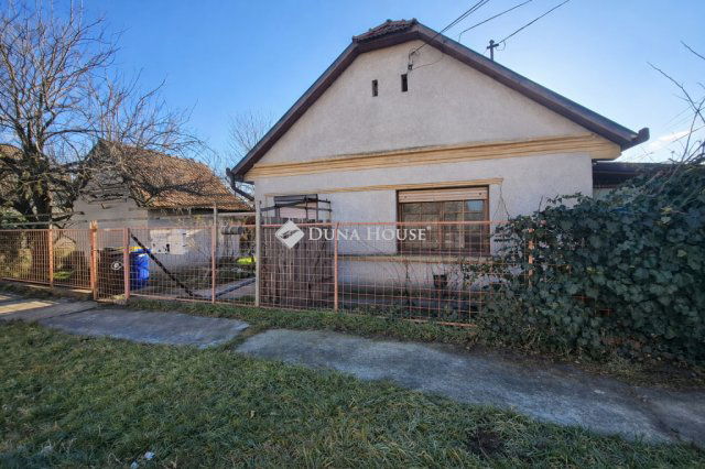 Eladó családi ház, Üllőn 61 M Ft, 3 szobás