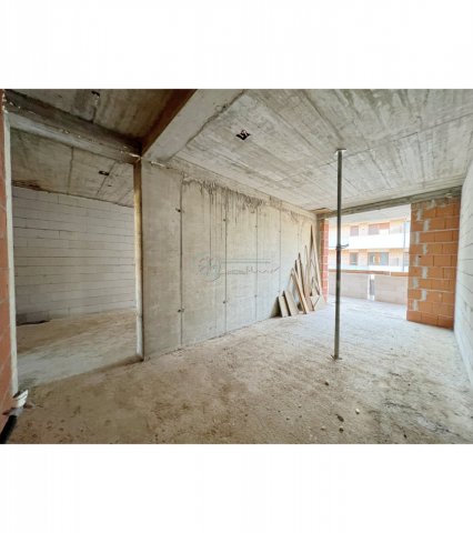 Eladó téglalakás, Szegeden 61.6 M Ft, 2 szobás