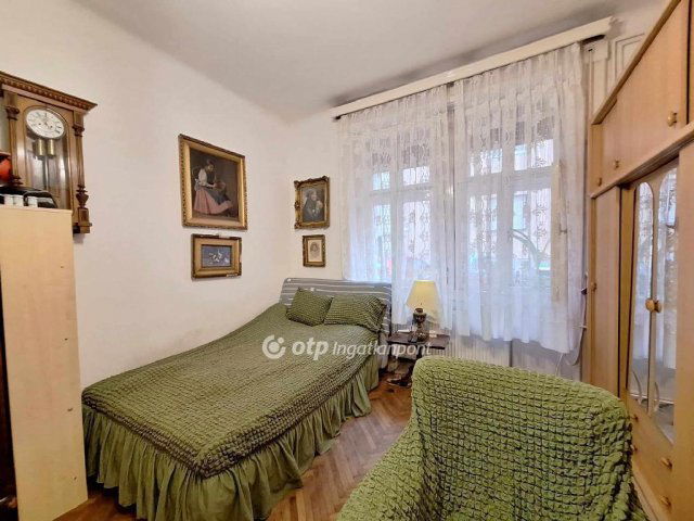 Eladó téglalakás, Budapesten, I. kerületben 135 M Ft, 2+1 szobás