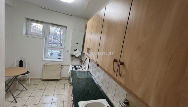 Eladó téglalakás, Budapesten, XIV. kerületben 72.9 M Ft