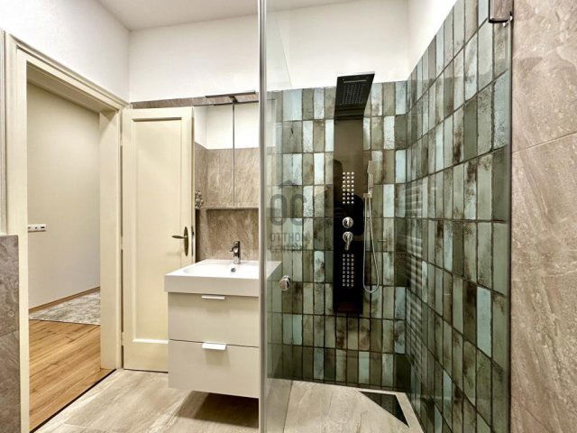 Eladó téglalakás, Budapesten, I. kerületben 199.5 M Ft, 3 szobás