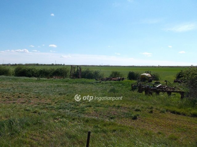 Eladó telek, Atkáron 15 M Ft / költözzbe.hu