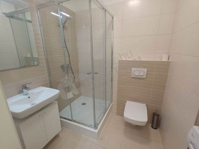 Kiadó téglalakás, albérlet, III. kerületben, Bogdáni úton