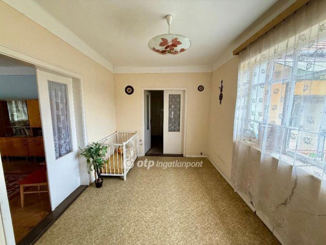 Eladó családi ház, Sajópetrin 17.9 M Ft, 3 szobás