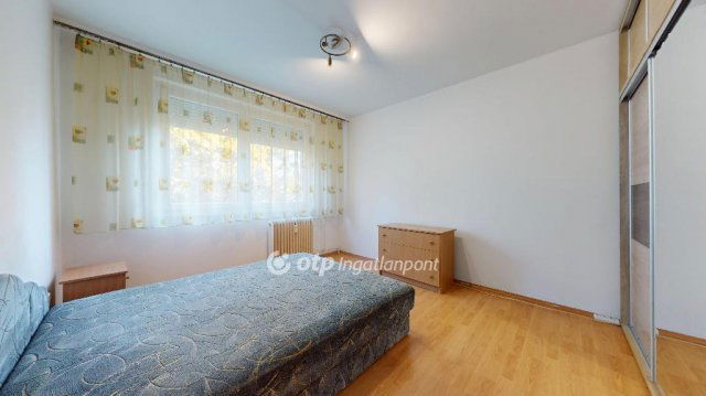 Eladó panellakás, Nyíregyházán 43.6 M Ft, 2 szobás