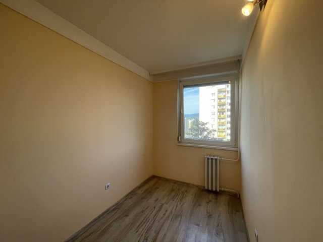 Eladó panellakás, Miskolcon, Áfonyás utcában 25.9 M Ft