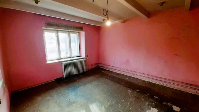 Eladó családi ház, Pilisen 29.9 M Ft, 4 szobás