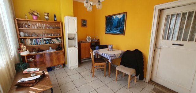 Eladó családi ház, Devecseren 19.9 M Ft, 2 szobás