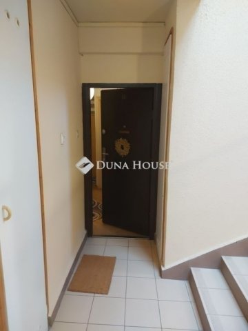 Eladó téglalakás, Budaörsön 119 M Ft, 4 szobás