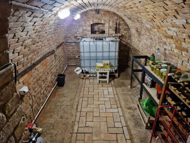 Eladó családi ház, Nagykozáron 35.9 M Ft, 2 szobás