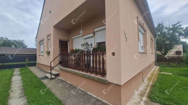 Eladó családi ház, Letenyén 44.99 M Ft, 3 szobás
