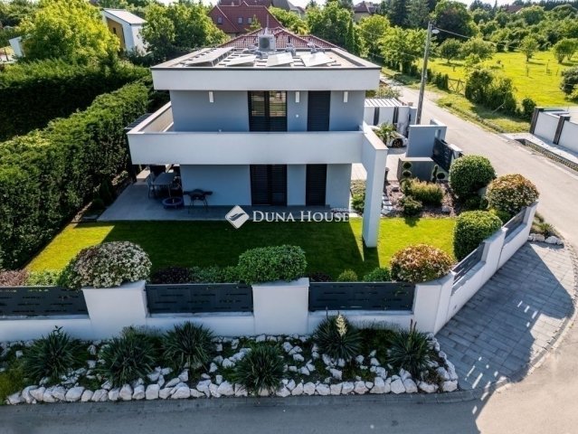 Eladó családi ház, Budapesten, XXII. kerületben 379 M Ft