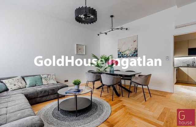 Eladó téglalakás, Budapesten, VI. kerületben, Paulay Ede utcában