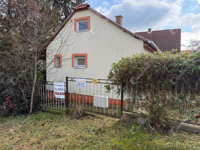 Eladó családi ház, Igalon 39.3 M Ft, 4 szobás