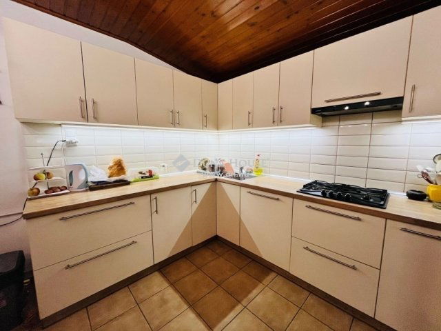 Eladó mezogazdasagi ingatlan, Pilisen 81.9 M Ft, 4 szobás