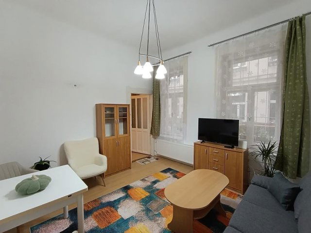 Eladó téglalakás, II. kerületben, Keleti Károly utcában