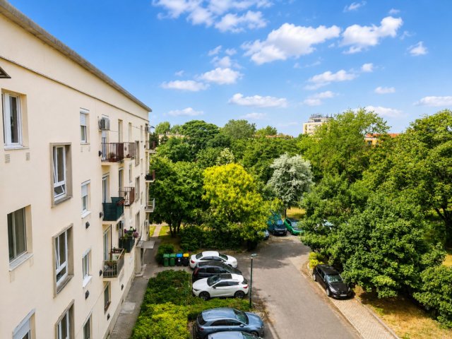 Eladó téglalakás, Budapesten, XIV. kerületben 62.5 M Ft