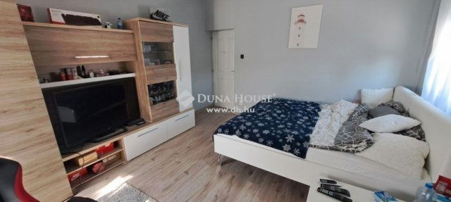 Eladó családi ház, Budaörsön 199 M Ft, 7 szobás