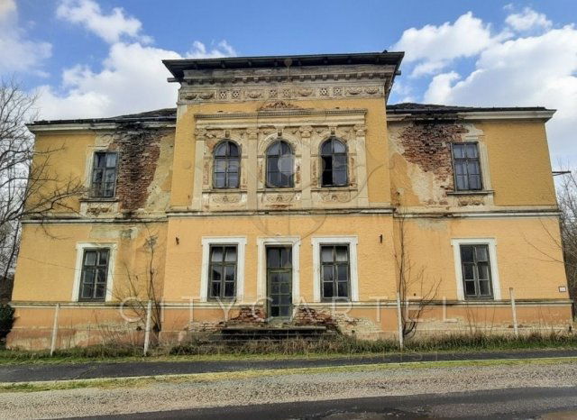 Eladó családi ház, Ostffyasszonyfán 50 M Ft, 10 szobás