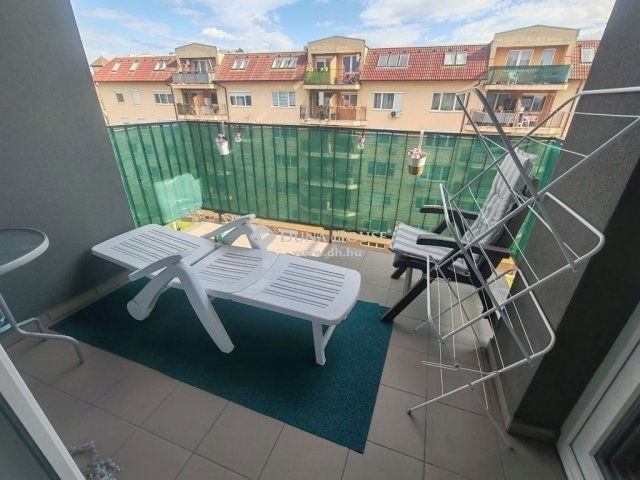 Eladó téglalakás, Budapesten, XVIII. kerületben 73.99 M Ft