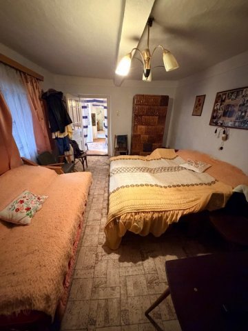 Eladó családi ház, Zsákán 5.7 M Ft, 2 szobás