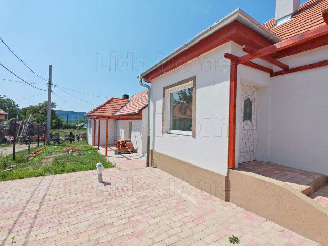 Eladó családi ház, Várvölgyön 54.99 M Ft, 2 szobás