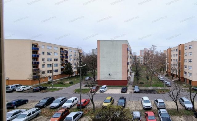 Eladó panellakás, Kecskeméten 44.5 M Ft, 2 szobás