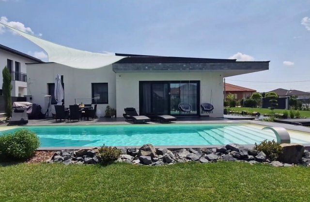 Eladó családi ház, Dunaharasztin 239 M Ft, 4 szobás