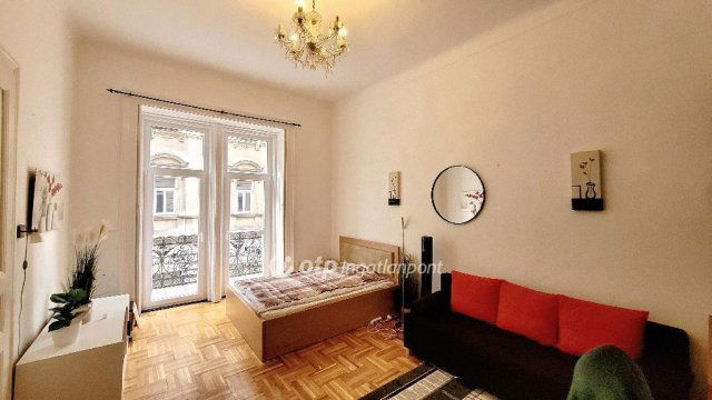 Eladó téglalakás, Budapesten, VII. kerületben 66 M Ft, 1 szobás