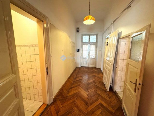 Eladó téglalakás, Budapesten, VIII. kerületben 78 M Ft, 2 szobás