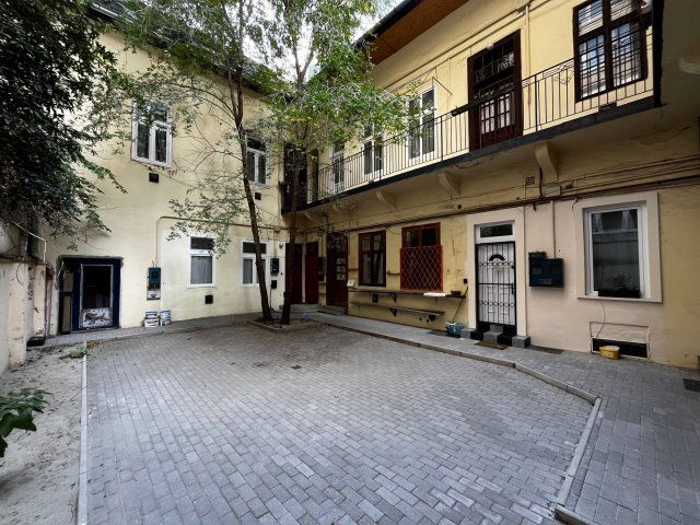 Eladó téglalakás, Budapesten, VIII. kerületben 49.5 M Ft