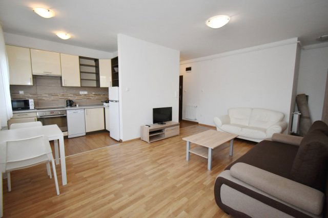 Eladó téglalakás, Debrecenben 85.9 M Ft, 3 szobás