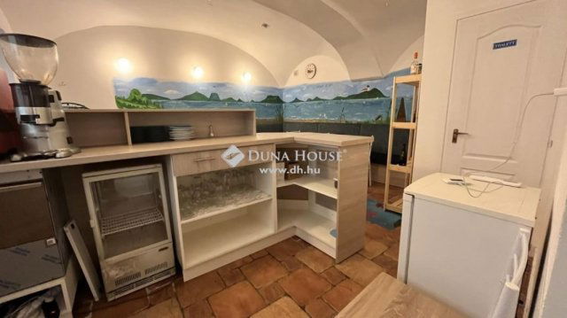 Eladó üzlethelyiség, Szombathelyen 39.4 M Ft