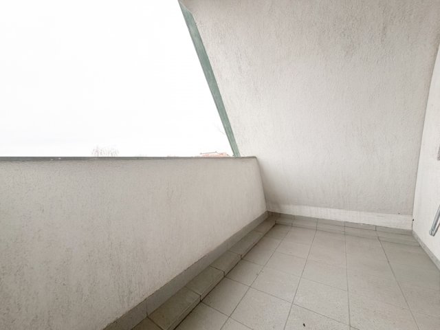 Eladó téglalakás, Debrecenben 74.9 M Ft, 4 szobás