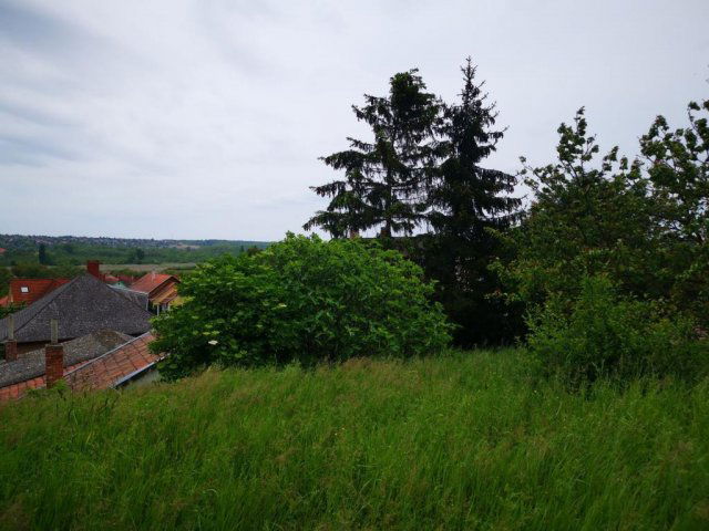 Eladó családi ház, Hévízen 152 M Ft, 5+1 szobás