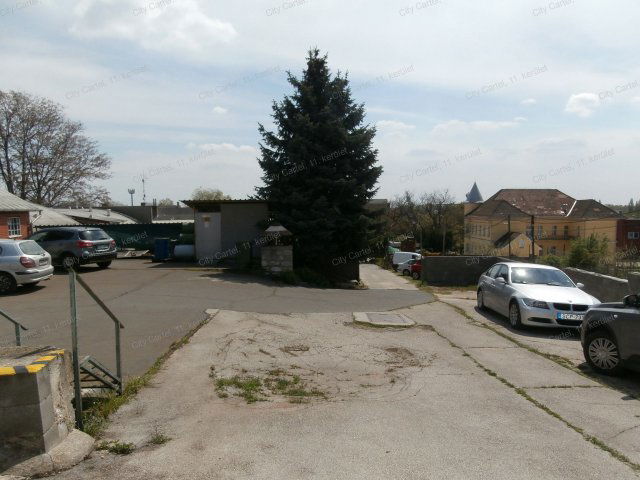 Eladó ipari ingatlan, Budapesten, XXII. kerületben 147 M Ft