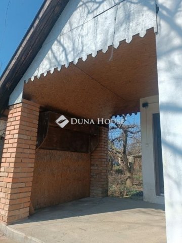 Eladó családi ház, Szegeden 54.99 M Ft, 2 szobás