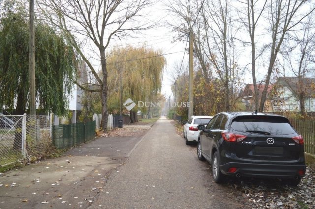 Eladó nyaraló, Tiszacsegén 31 M Ft, 3 szobás