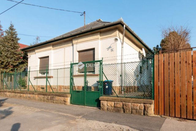 Kiadó téglalakás, albérlet, XVIII. kerületben, Lőcse utcában