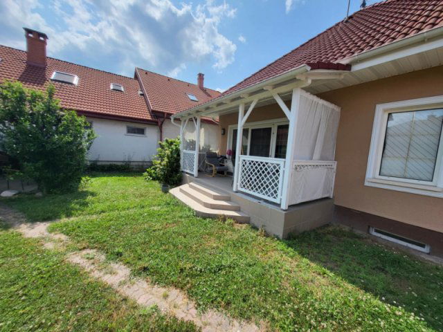 Kiadó családi ház, albérlet, Dabason 230 E Ft / hó, 2 szobás